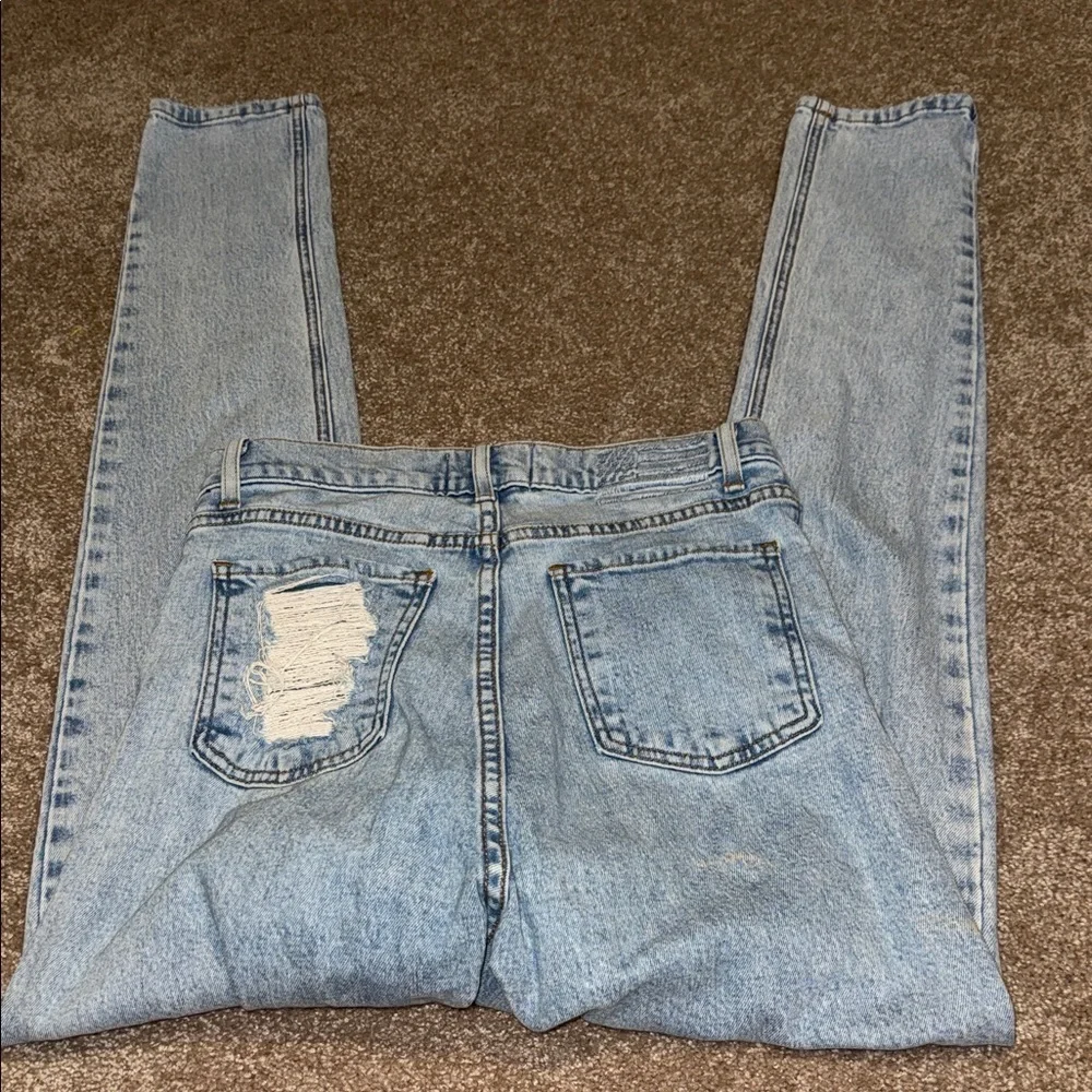 REVICE Light Blue Skinny Jeans / size 27. B13